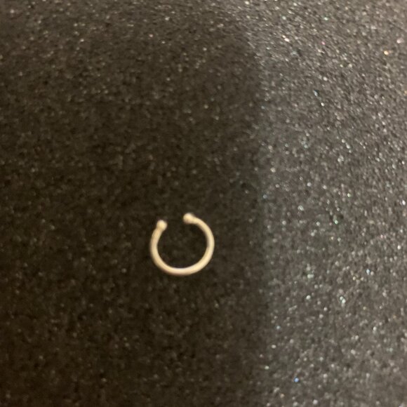 NWT Smooth Small Sterling Silver Ear Cuff - Picture 2 of 4